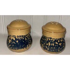 Phaltzgraff America Folk Art Salt and Pepper Shakers